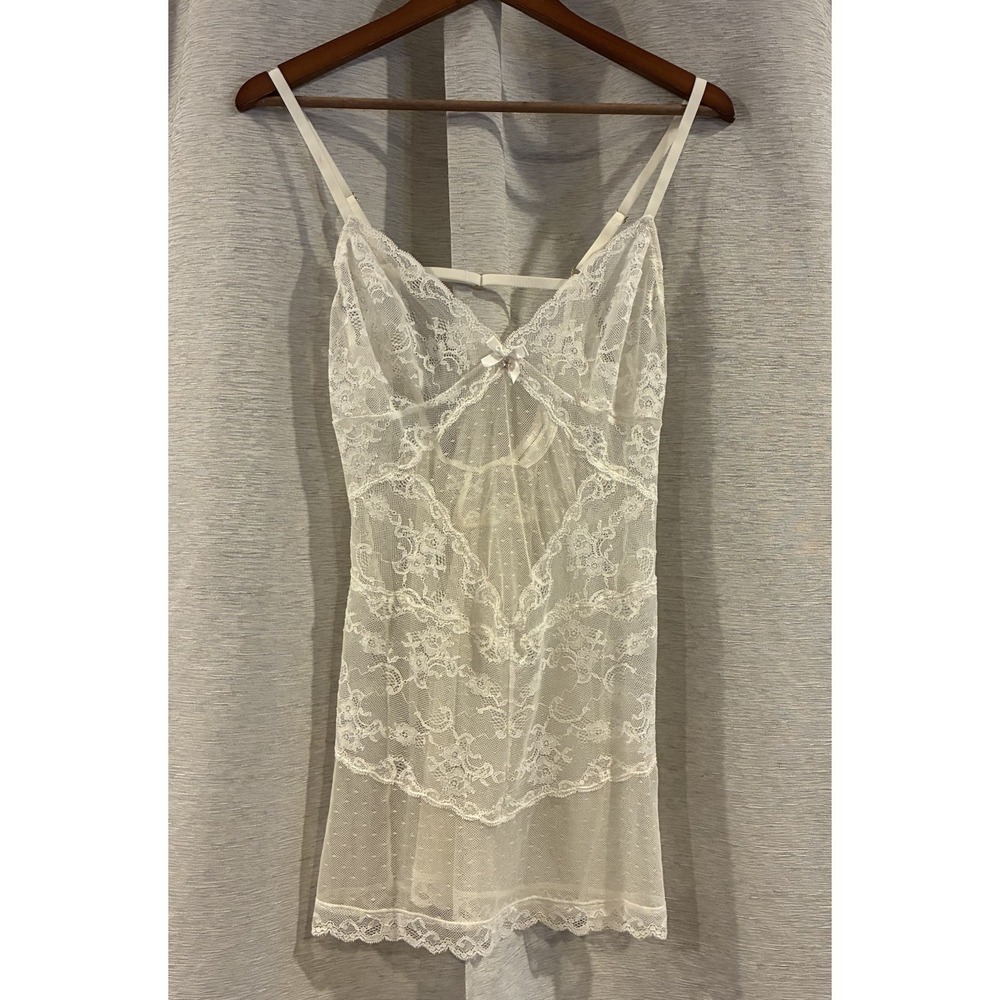 Victoria Secret Floral Lace White Lingerie Size Large Bridal